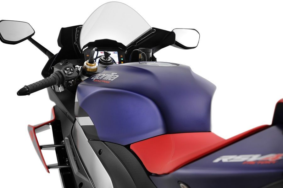 16 RSV4 Factory