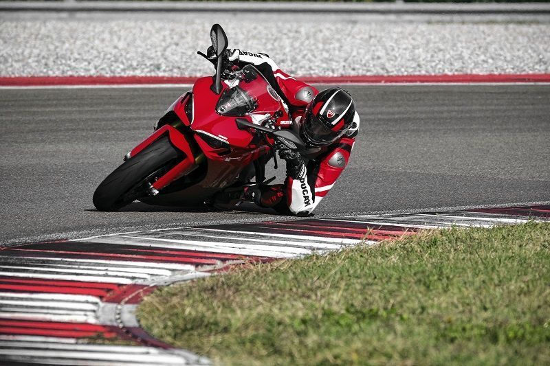 DUCATI SUPERSPORT 950 S AMBIENCE 17 UC210977 High