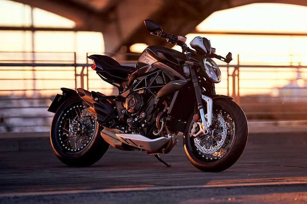 MV Dragster 800 RR 01