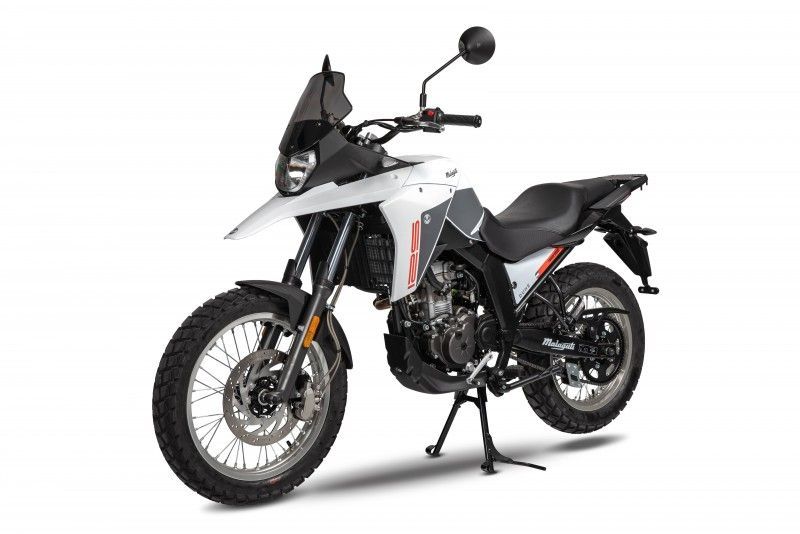 Malaguti Dune white 2021 front left side 55