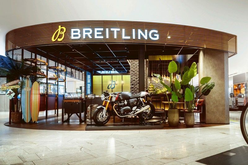 Ndp Triumph Breitling JelmoliZurich 00