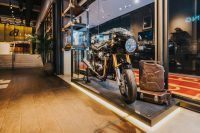 Ndp_Triumph_Breitling_Paris_01