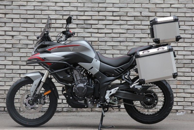 Voge500DSX 05