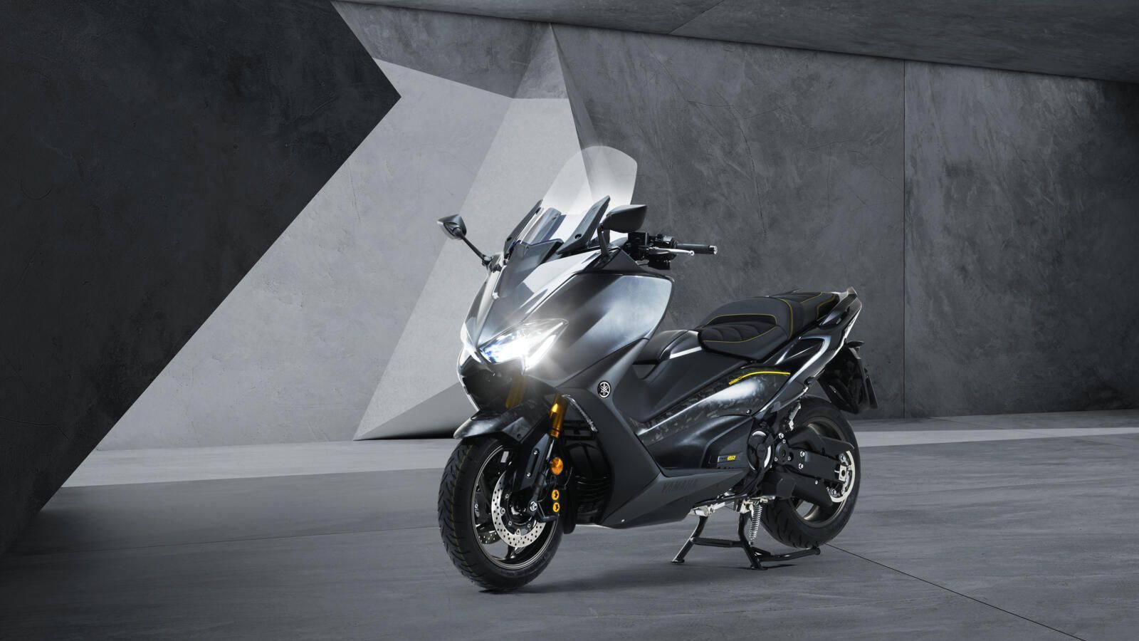 2021 YAM XP500ADXSV EU DNMN STA 004 03 preview