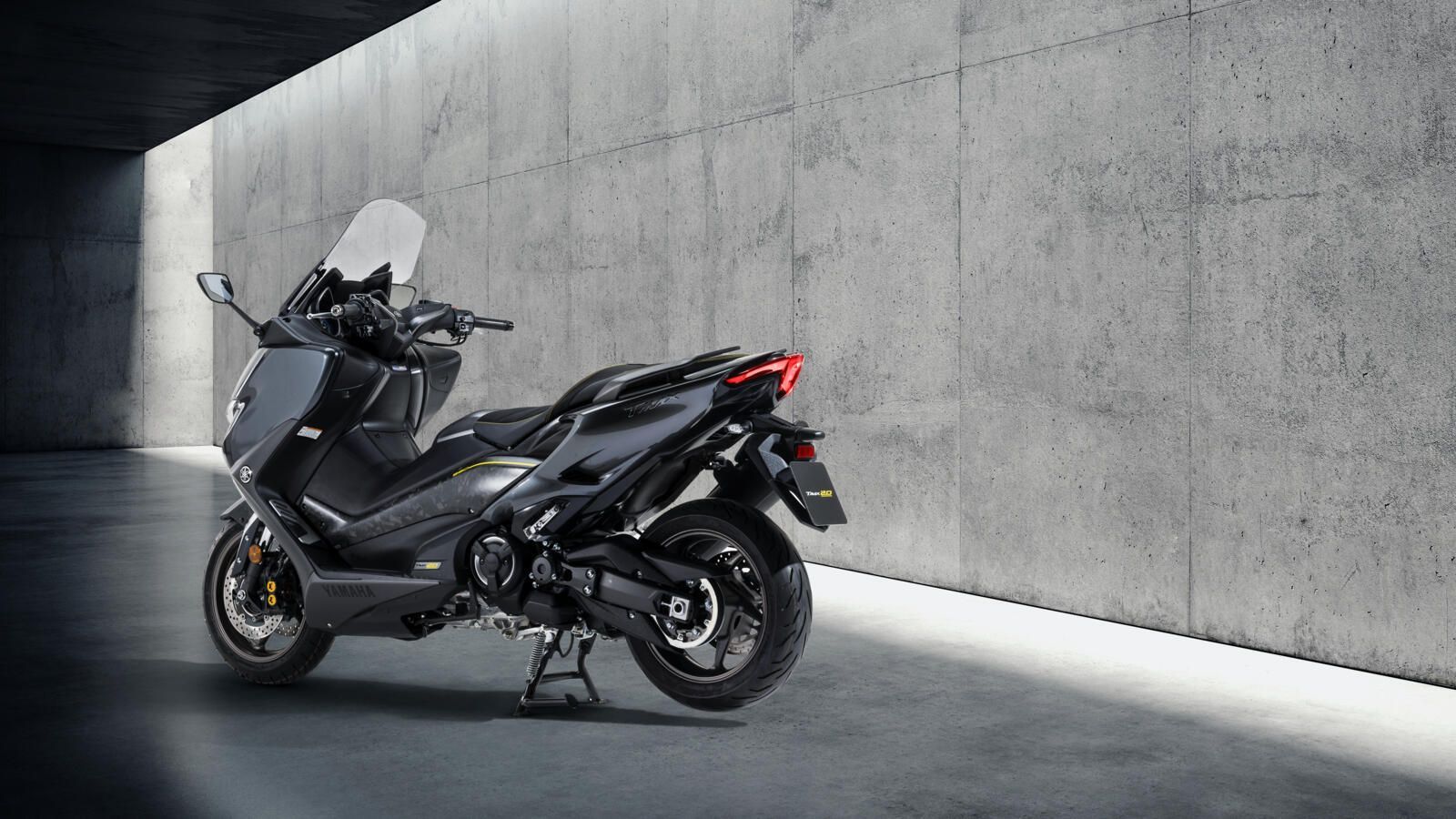 2021 YAM XP500ADXSV EU DNMN STA 007 03 preview