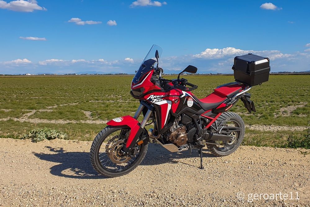 AFRICA TWIN 1100 01