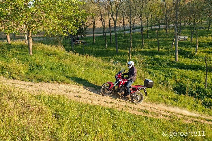 AFRICA TWIN 1100 10