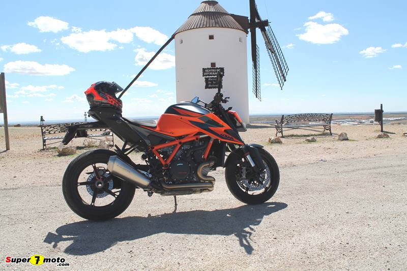 KTM1290DukeR 46
