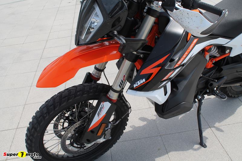 KTM890AdventureR 14