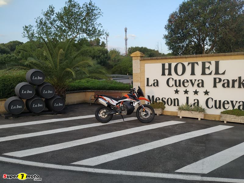 KTM890AdventureR 42