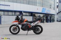 KTM890AdventureR_01
