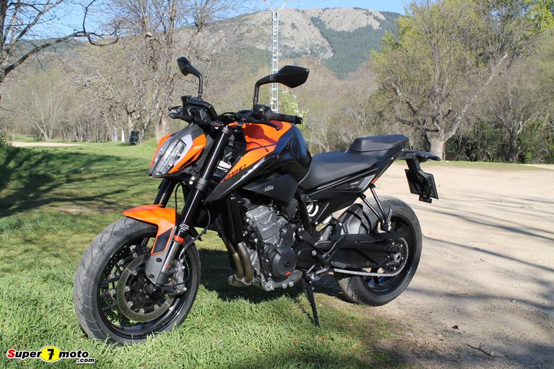 KTM890Duke2021 26