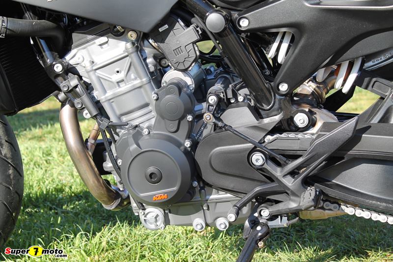 KTM890Duke2021 27