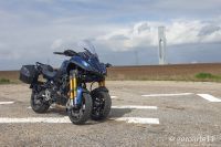 YAMAHA_NIKEN_900-09