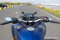 YAMAHA_NIKEN_900-19