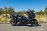 YAMAHA_TMAX560-28