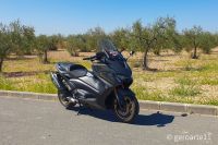 YAMAHA_TMAX560-29