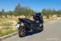 YAMAHA_TMAX560-30