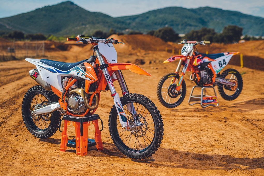 KTM 450 SX F 2022 