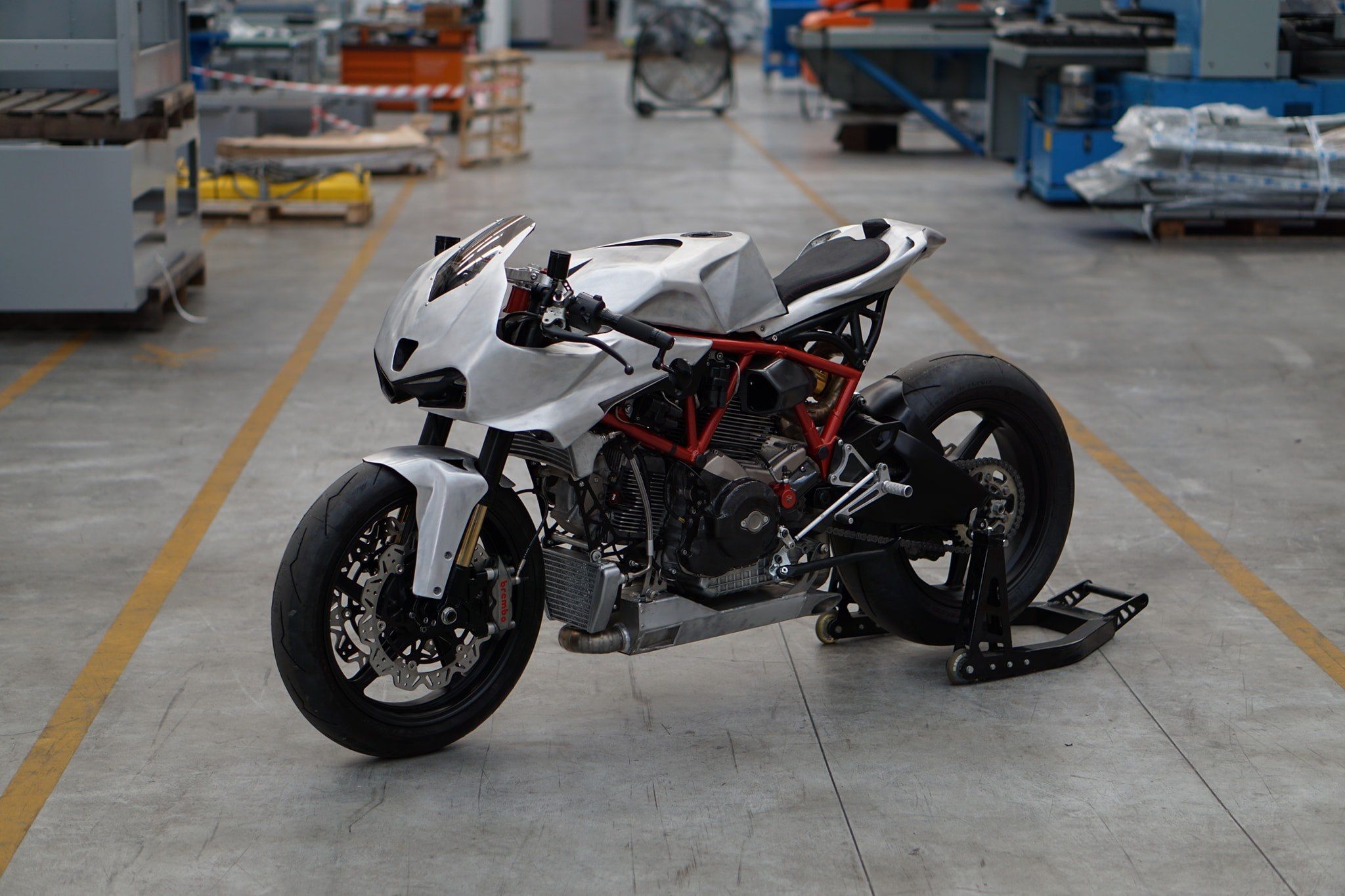 custom ducati supersport 1000ds 1