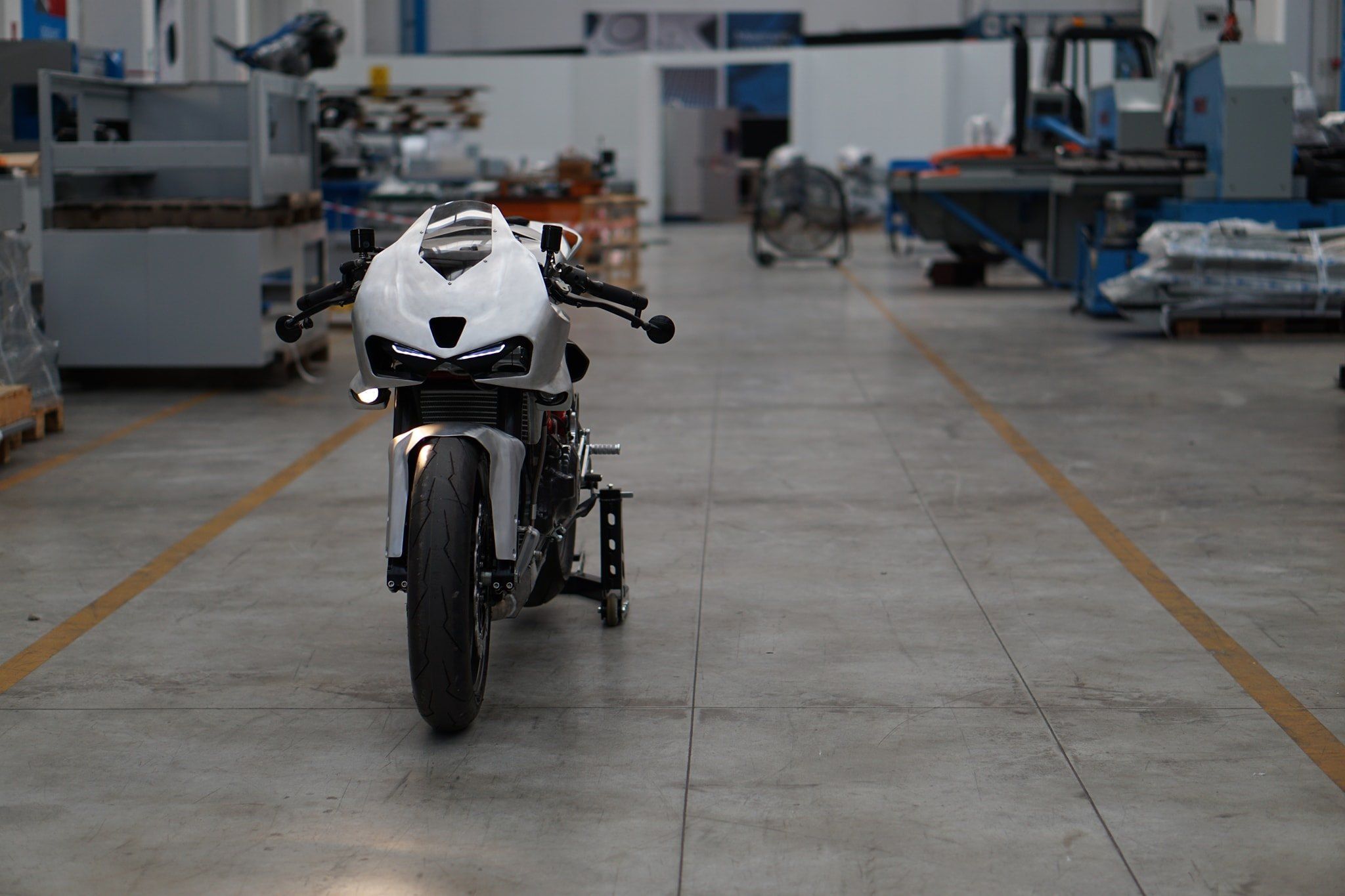 custom ducati supersport 1000ds 3