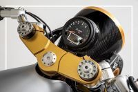 624322d65997ab5cf2e6889e_speedo-detail-web