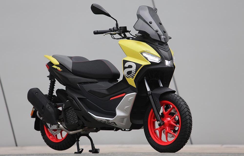 Aprilia SR GT 125 1 1000x640