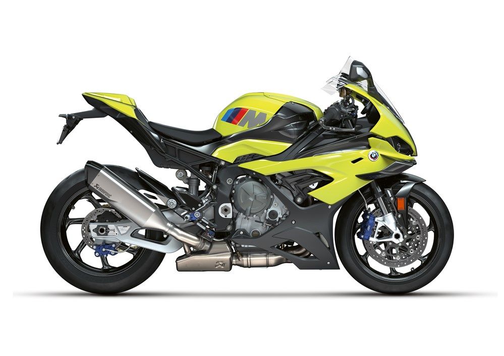 P90462247 highRes bmw m 1000 rr 50 yea