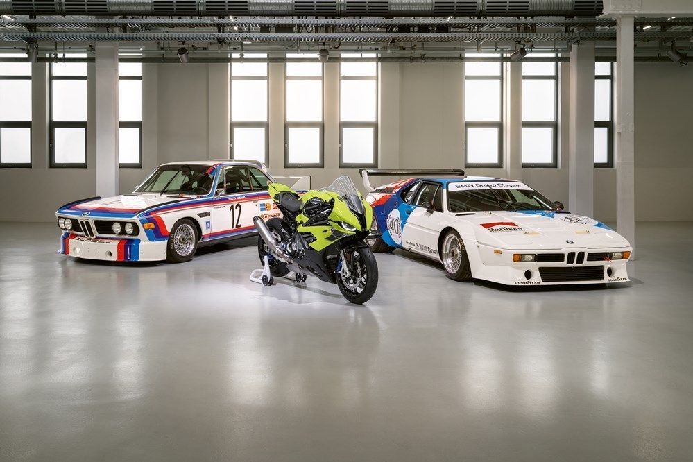 P90462707 highRes bmw m 1000 rr 50 yea