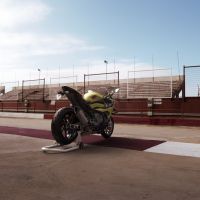 P90462241_highRes_bmw-m-1000-rr-50-yea