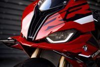 P90479741_highRes_the-new-bmw-s-1000-r