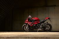 P90479750_highRes_the-new-bmw-s-1000-r