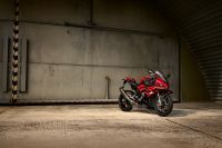 P90479751_highRes_the-new-bmw-s-1000-r