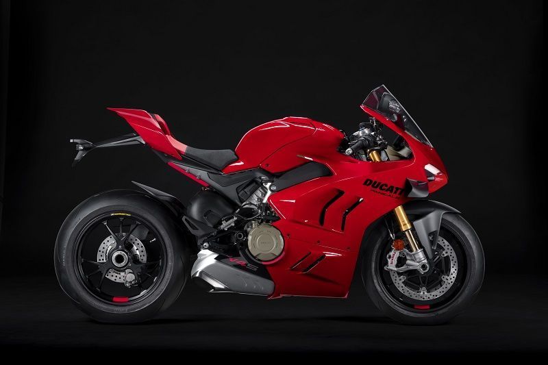 MY22 Ducati PanigaleV4S 28 UC353982 High