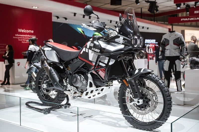 Ducati Eicma2022 1BI7054 UC458754 High