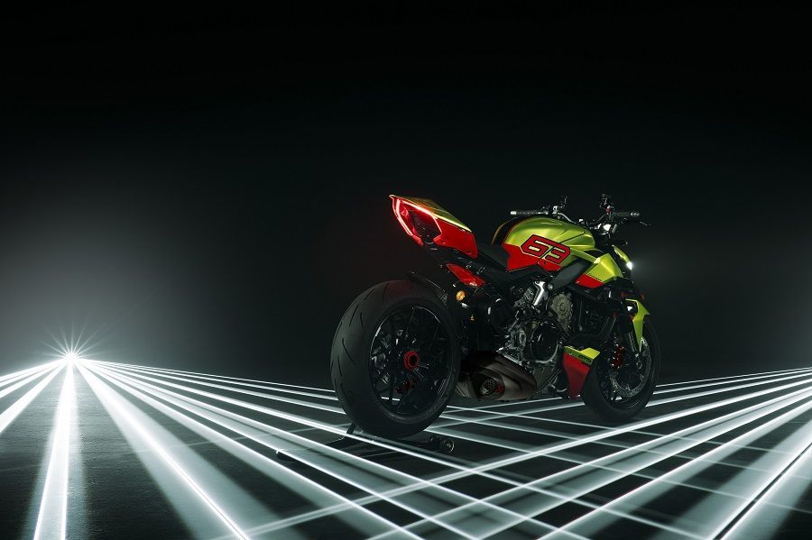 DUCATI STREETFIGHTER V4 LAMBORGHINI 79 UC418372 High
