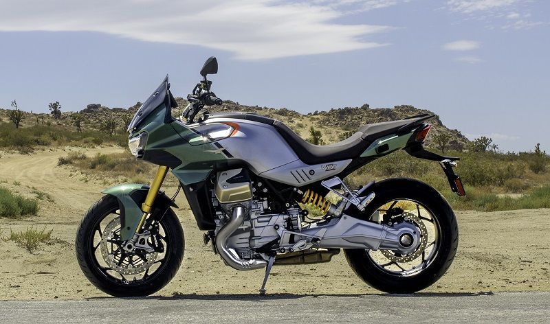 01 Moto Guzzi V100 Mandello S