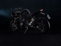 Ndp_Triumph_SpeedTriple_RR_BondEdition_03
