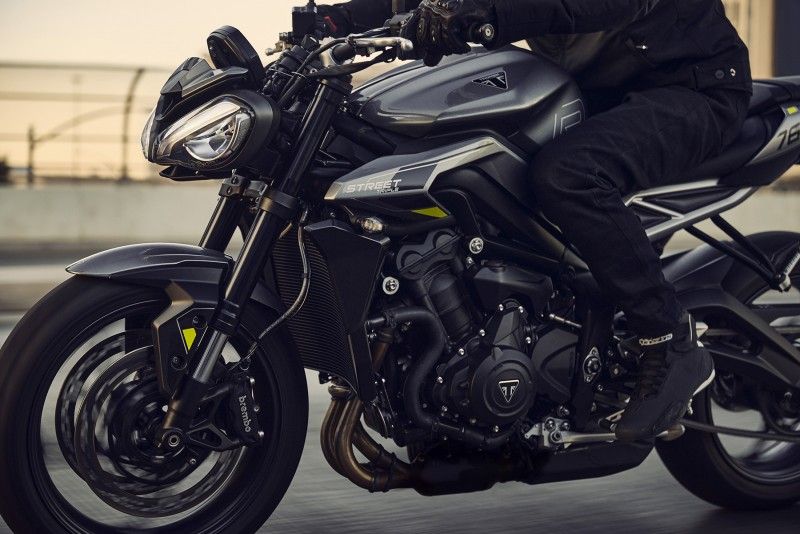 Triumph Street Triple 2023 066