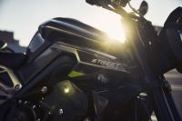 Triumph_Street_Triple_2023_022