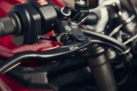 Triumph_Street_Triple_2023_036