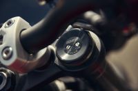 Triumph_Street_Triple_2023_037