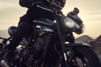 Triumph_Street_Triple_2023_044