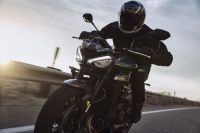 Triumph_Street_Triple_2023_046