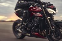 Triumph_Street_Triple_2023_089