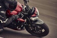 Triumph_Street_Triple_2023_093