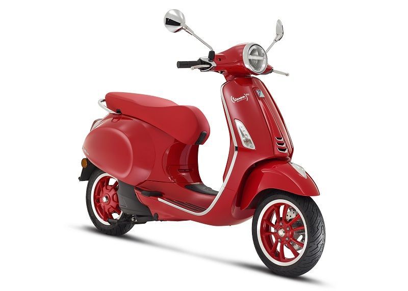 01 Vespa ElettricaRED