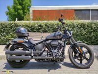 Harley-Davidson_Street-Bob_2022_Super7moto_2