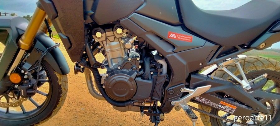 HONDACB500X 09