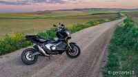HONDA_XADV750-01